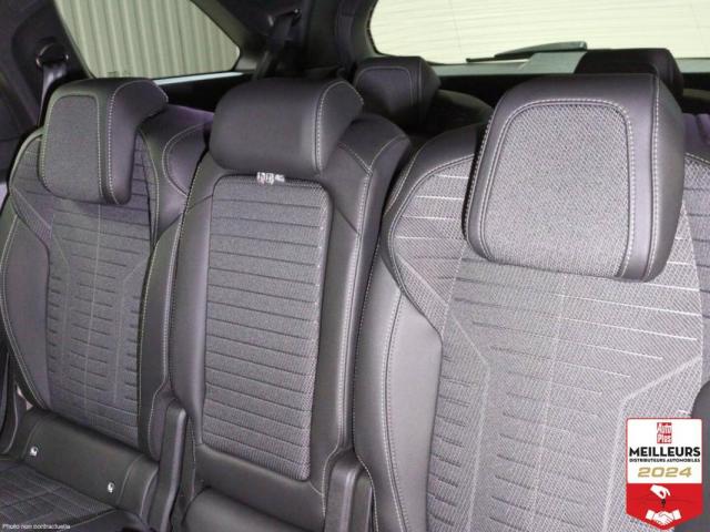 Peugeot 5008 image 3