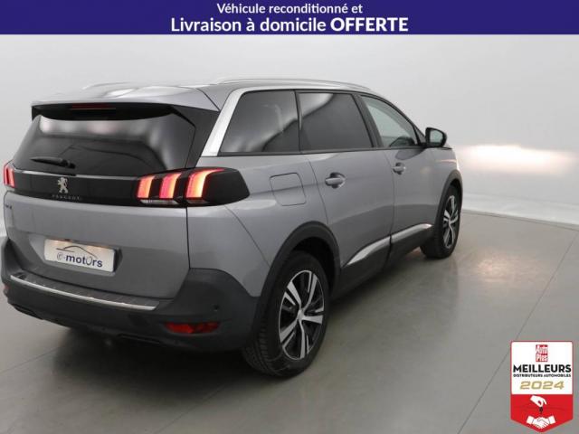 Peugeot 5008 image 2