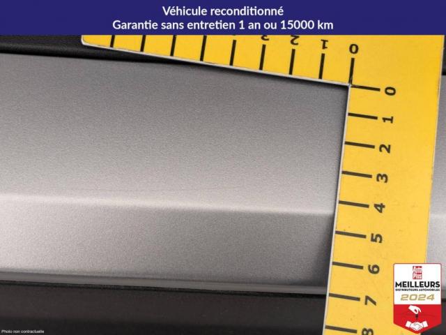 Peugeot 2008 image 8