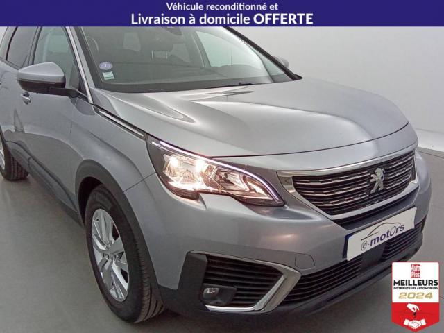 Peugeot 5008 image 2