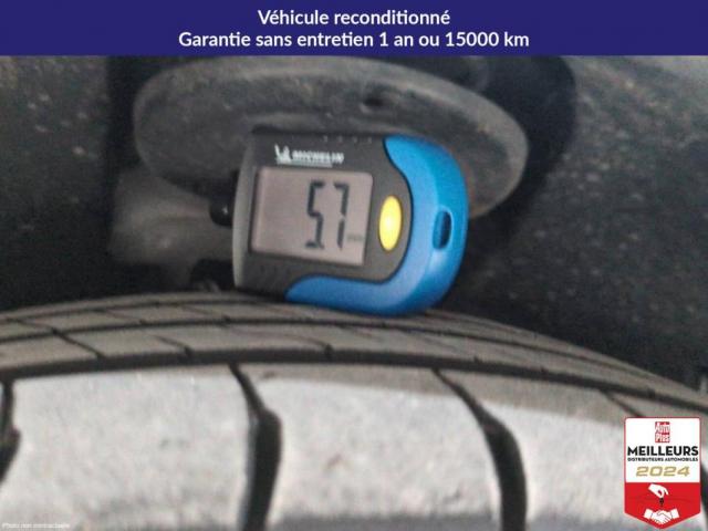 Peugeot 2008 image 1