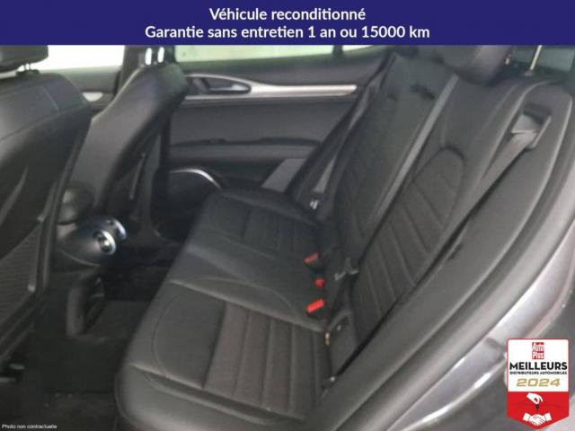 Alfa Romeo Stelvio image 1