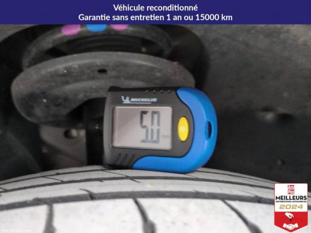 Peugeot 2008 image 8