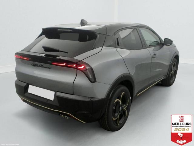 Alfa Romeo Junior image 7