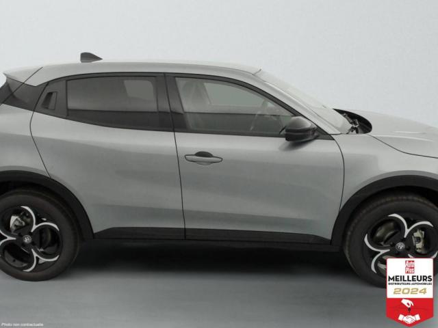 Alfa Romeo Junior image 3