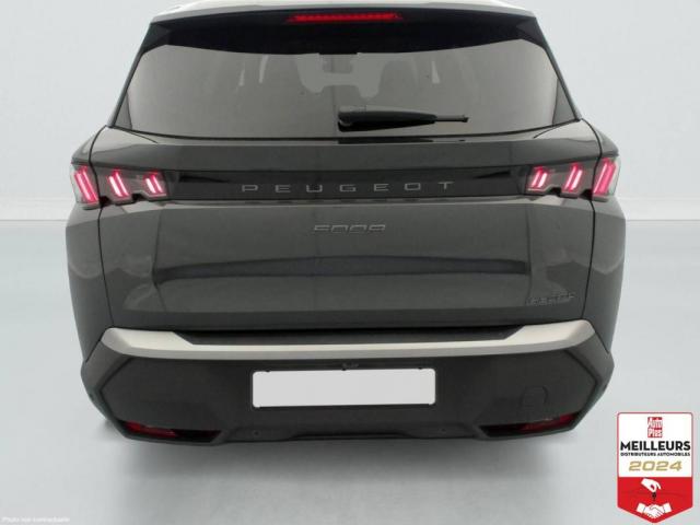 Peugeot 5008 image 3