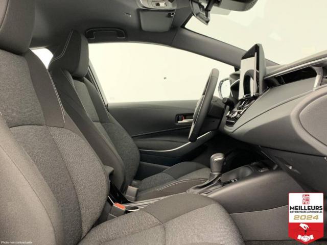 Toyota Corolla Touring Sports image 8