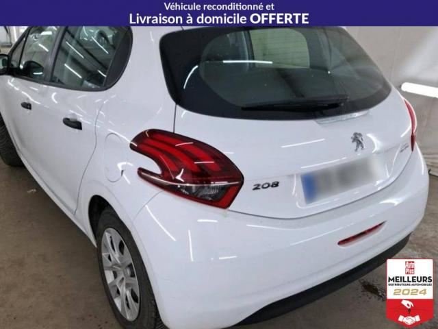 Peugeot 208 image 6