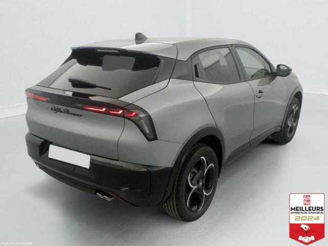 Alfa Romeo Junior image 9