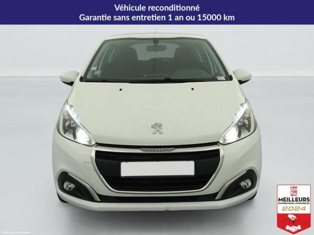 Peugeot 208 image 6