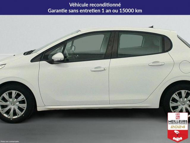 Peugeot 208 image 8