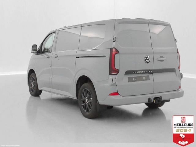 Volkswagen Transporter image 9