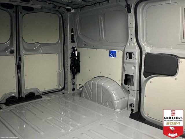Volkswagen Transporter image 1