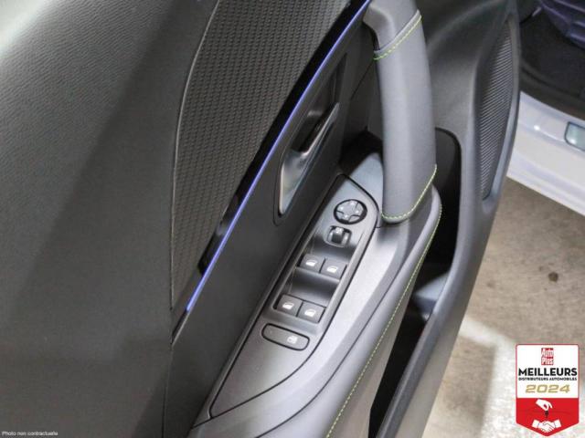 Peugeot 2008 image 7