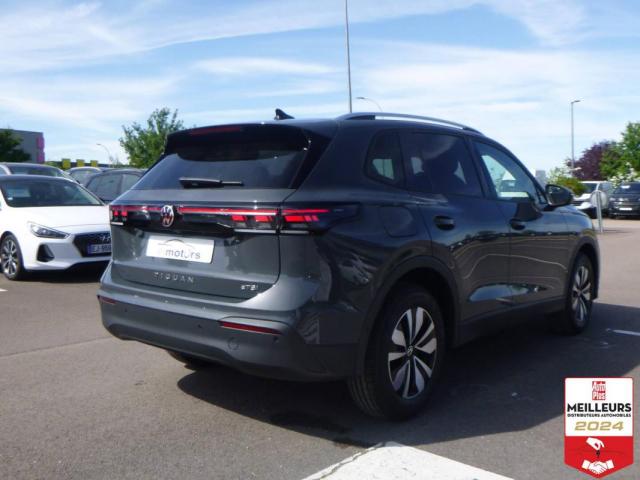 Volkswagen Tiguan image 9