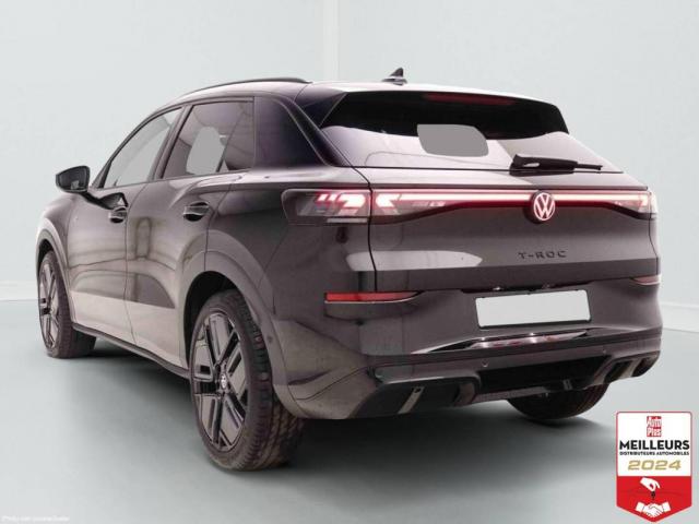 Volkswagen T-Roc image 2
