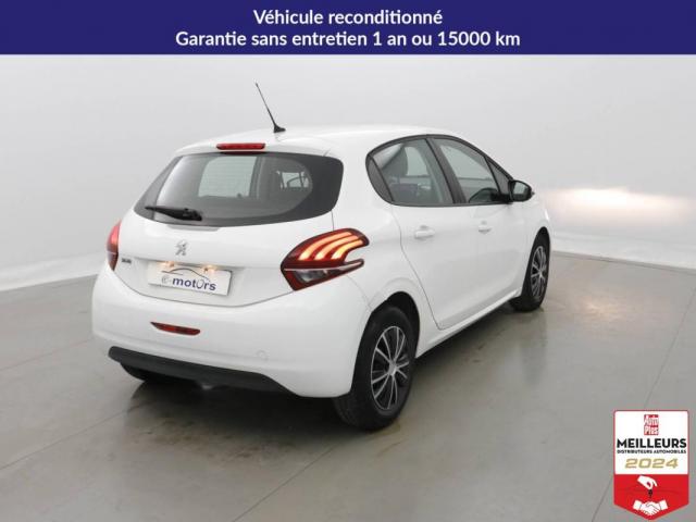 Peugeot 208 image 3