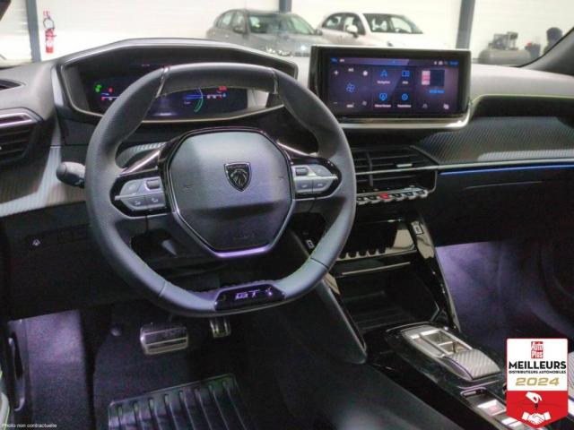 Peugeot 2008 image 8