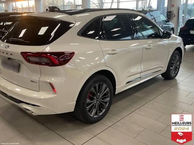 Ford Kuga image 1