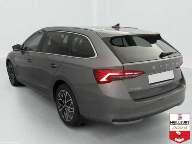 Skoda Octavia image 9