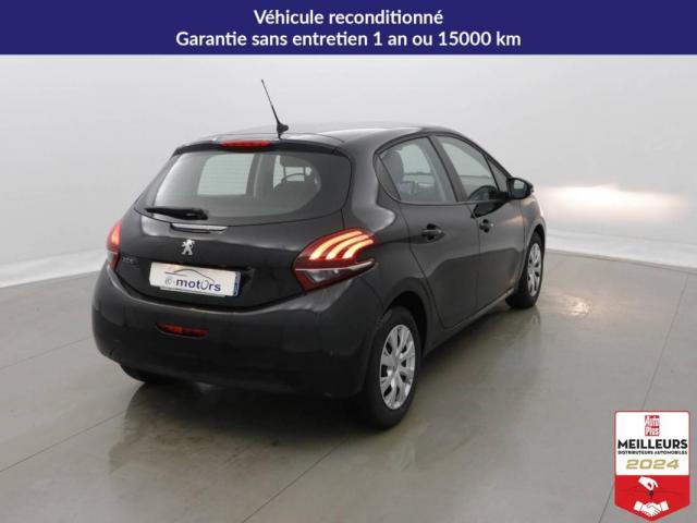 Peugeot 208 image 8