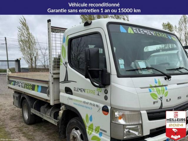 Mitsubishi Canter image 2