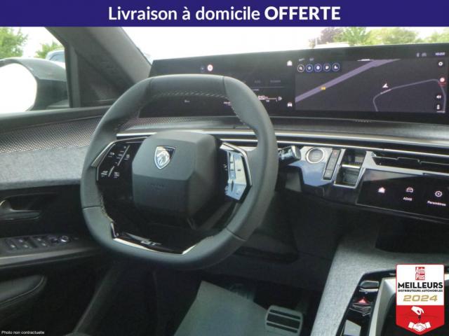 Peugeot 5008 image 1