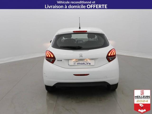 Peugeot 208 image 9