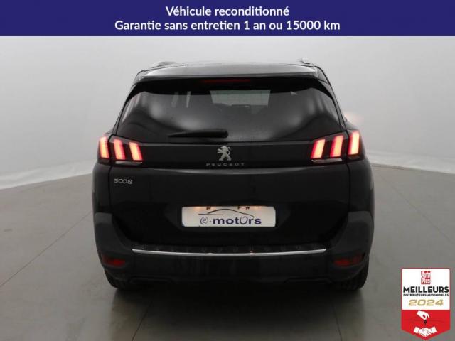 Peugeot 5008 image 1