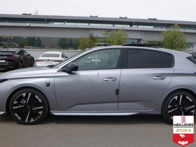 Peugeot 308 image 1