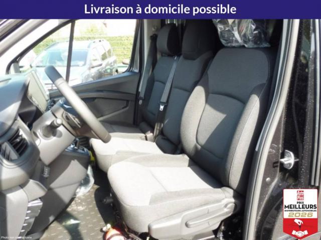 Renault Trafic image 3