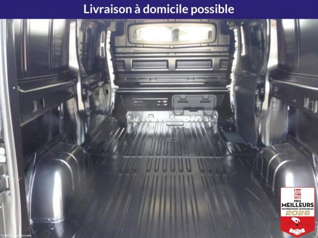 Renault Trafic image 1