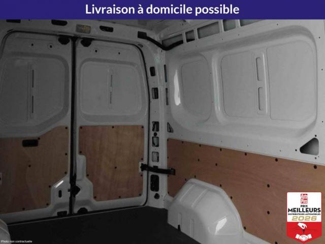 Renault Master image 3