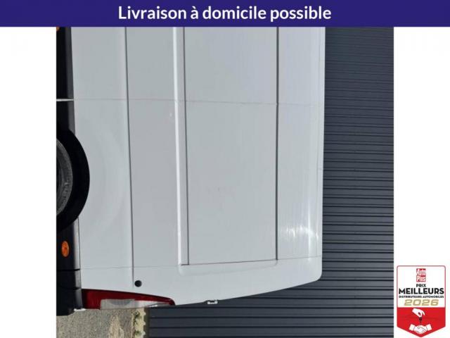 Renault Master image 2