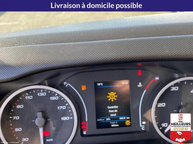 Renault Trafic image 1