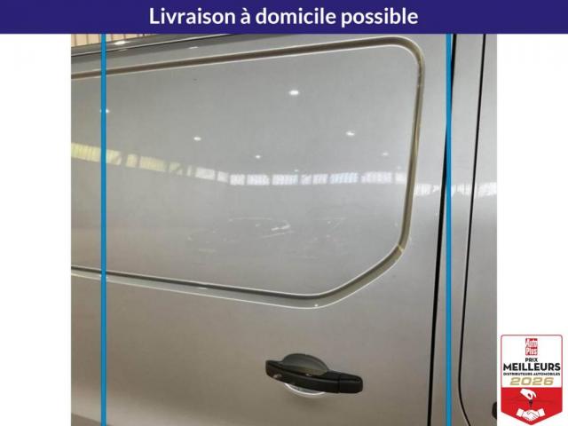 Renault Trafic image 9