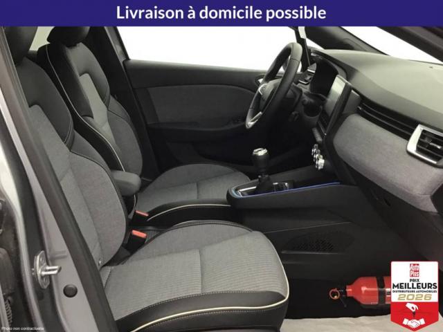Renault Clio image 2