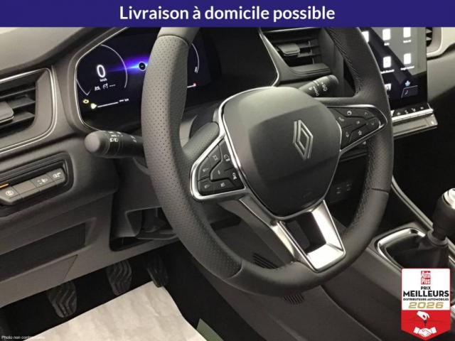 Renault Captur image 2