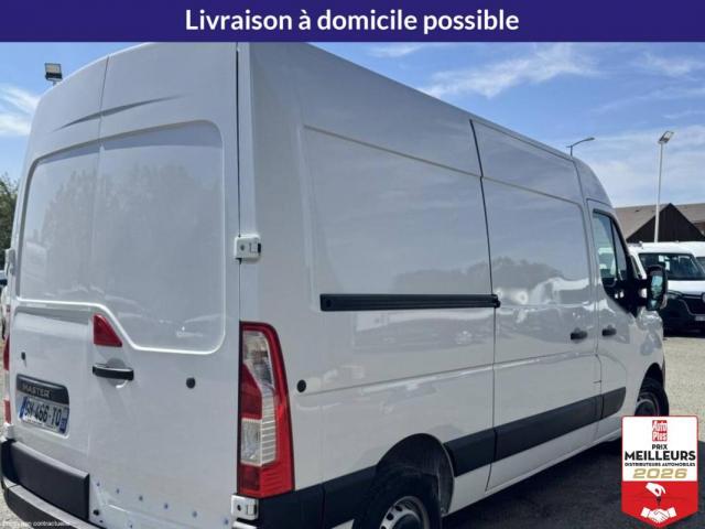 Renault Master image 2