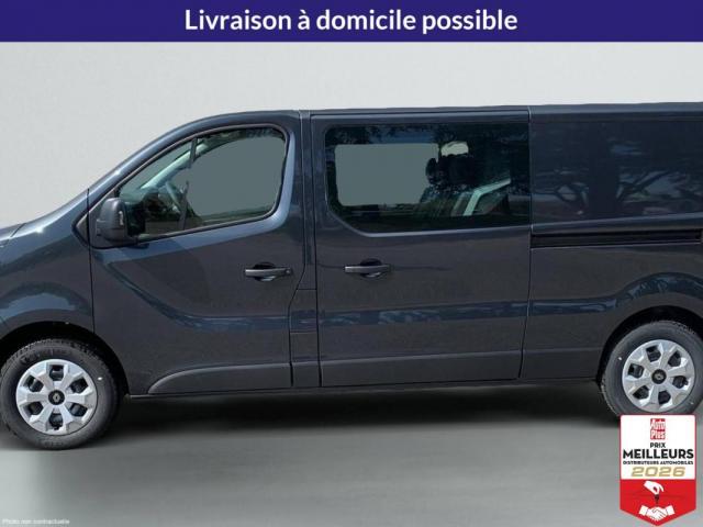 Renault Trafic image 2