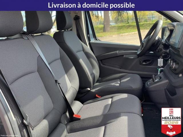 Renault Trafic image 4
