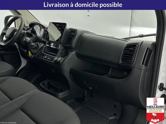 Peugeot Boxer image 3