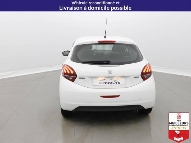 Peugeot 208 image 6