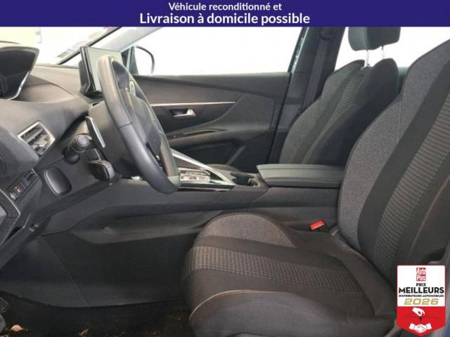 Peugeot 3008 image 2