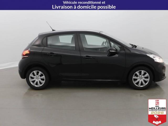 Peugeot 208 image 7