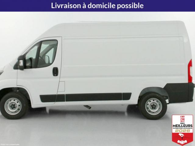 Peugeot Boxer image 2