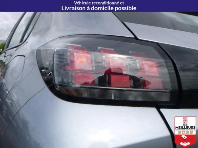 Peugeot 208 image 8