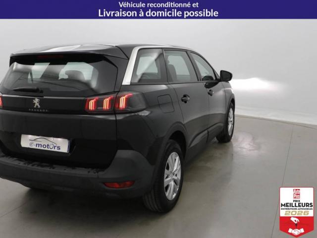 Peugeot 5008 image 4