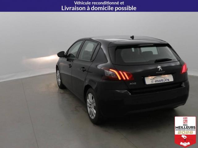 Peugeot 308 image 9
