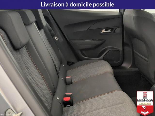 Peugeot 2008 image 8